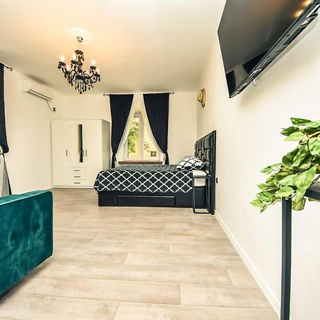Luxury Heritage Apartment Zara Antica Exteriör bild