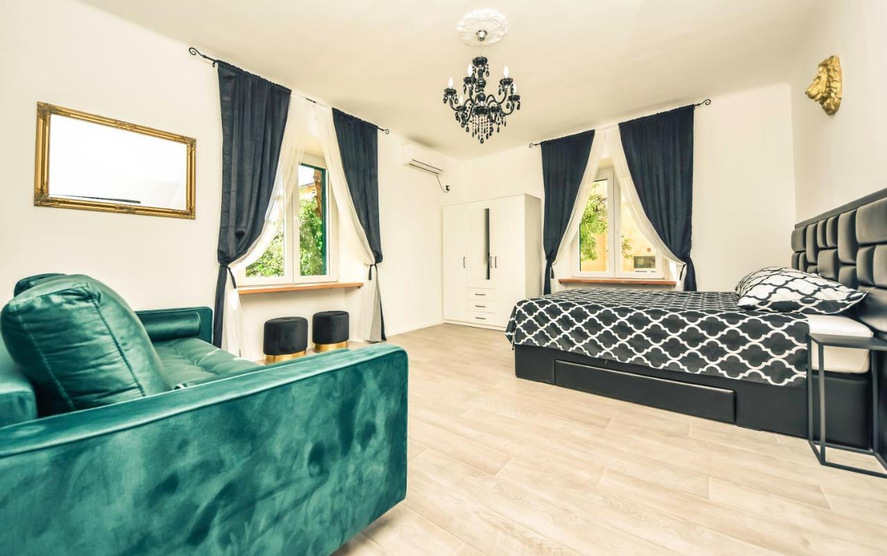 Luxury Heritage Apartment Zara Antica Exteriör bild
