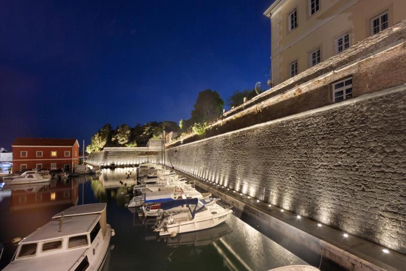 Luxury Heritage Apartment Zara Antica Exteriör bild