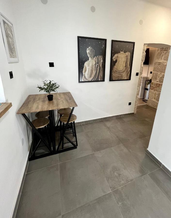 Luxury Heritage Apartment Zara Antica Exteriör bild